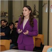 Sei uno studente in cerca di supporto nello studio, in particolare nelle materie scientifiche? Sono qui per aiutarti!